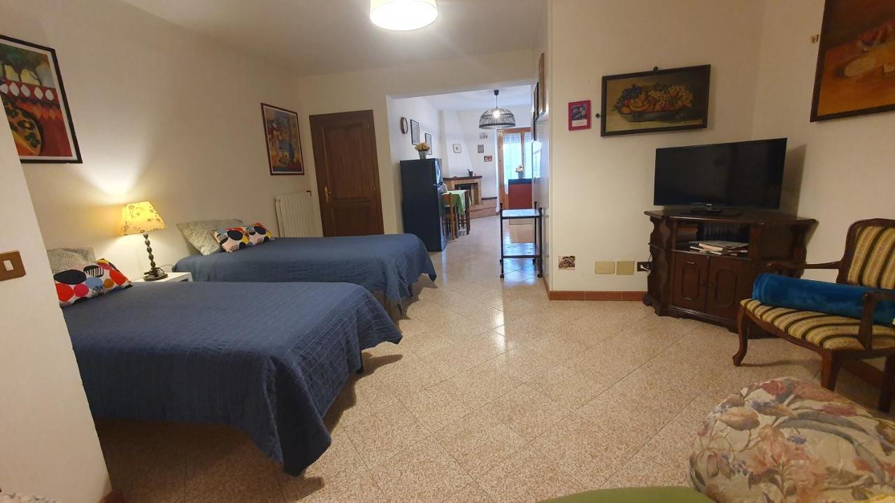 Le Casette Di Civitella La Casa Di Nonna Giulia Civitella Del Lago 外观 照片