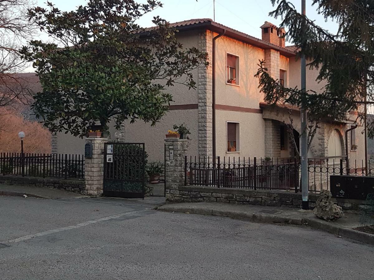 Le Casette Di Civitella La Casa Di Nonna Giulia Civitella Del Lago 外观 照片